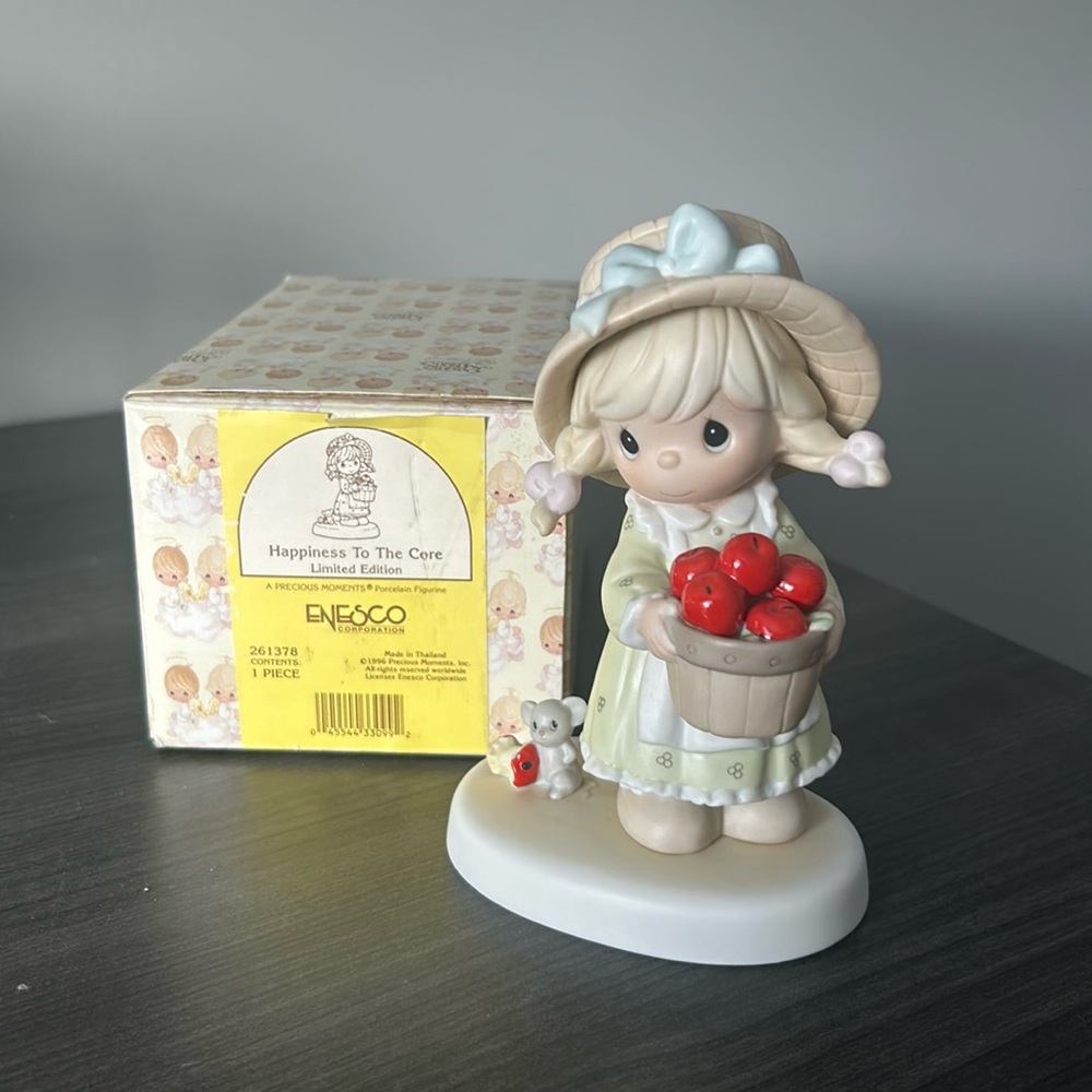 Precious moment with box 261378